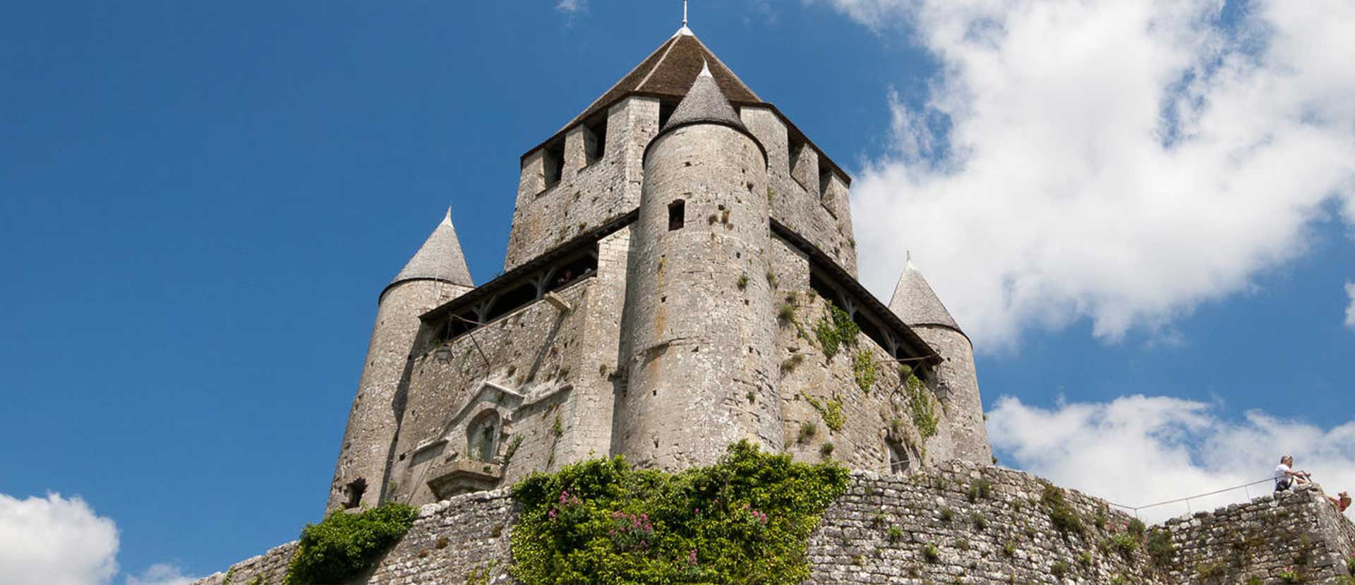Provins Tourisme. Provins, cité médiévale en Seine et Marne 77