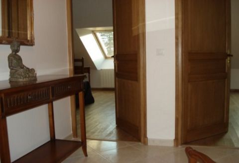 gite-au-domelia-provinois-provins-3