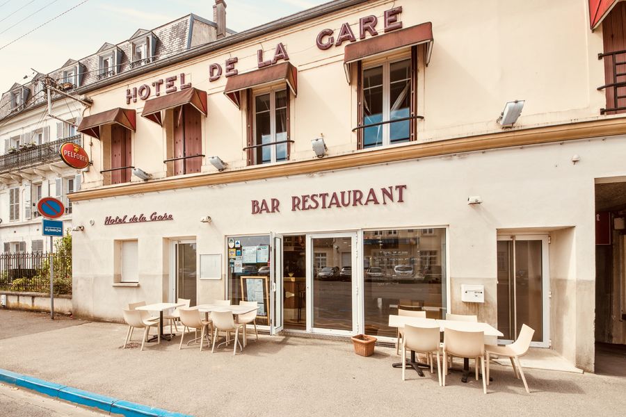 hotel-gare-nangis-provins-2018-1