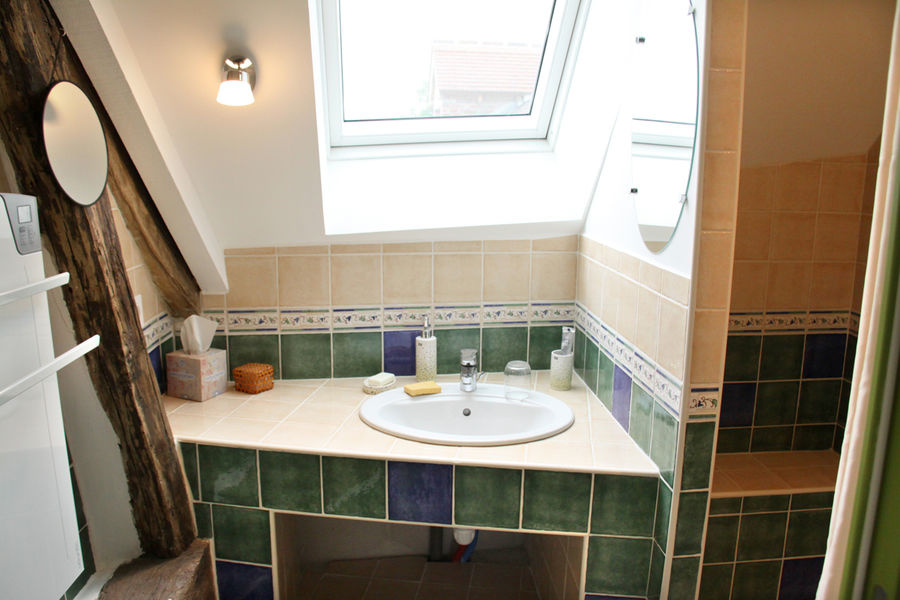 chbre-hote-fontaine-sdb-verte