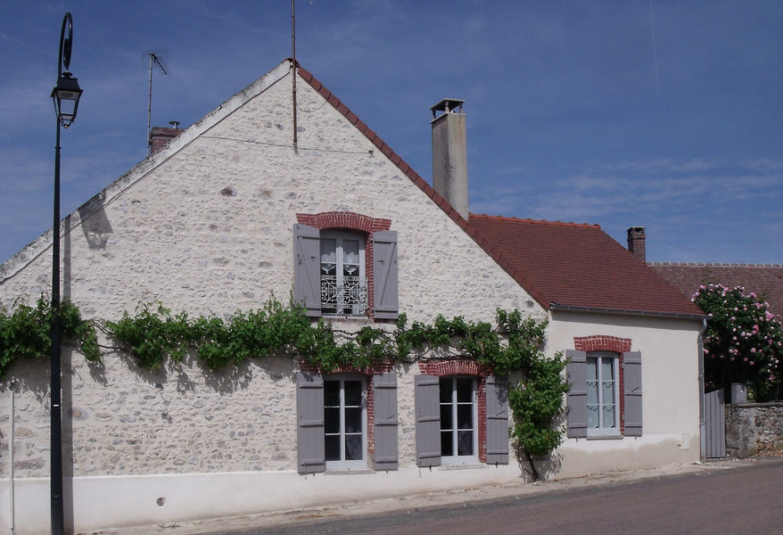 clos-gabriel-provins-ext