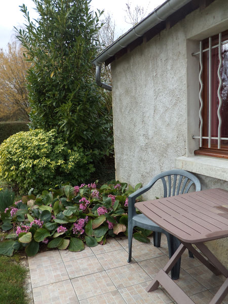 jardin-de-blanche-provins-terrasse