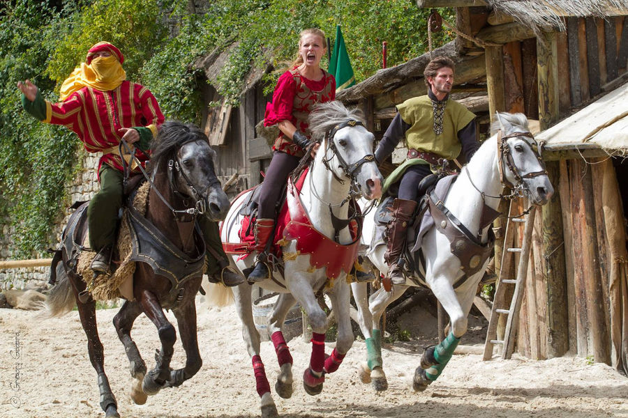 La-Legende-des-Chevaliers-(c)-Equestrio