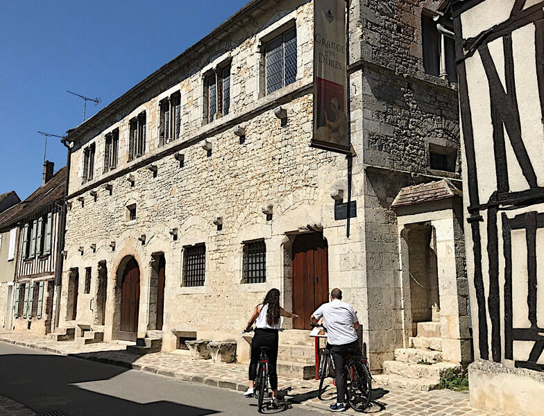 vtt-vtc-electrique-grange-aux-dimes-provins-tourisme
