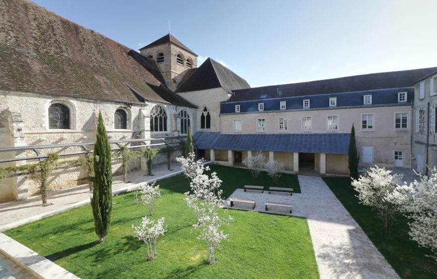 Le Prieuré Saint-Ayoul de Provins Le Prieuré Saint-Ayoul de Provins