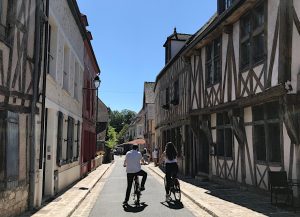 Electric trekking bike and all-terrain bike rental in Provins and its region