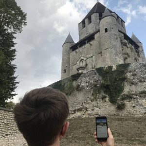 Découvrez la cité médiévale avec l'application Escapad Découvrez la cité médiévale avec l'application Escapad