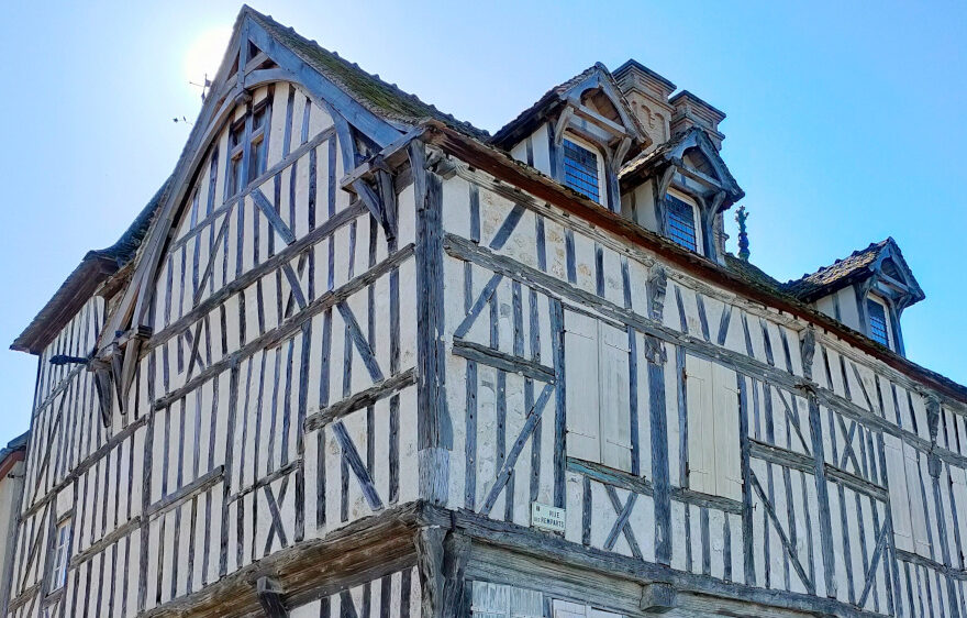 Maison historique à Bray-sur-Seine, dans le Bassée-Montois, région de Provins Maison historique à Bray-sur-Seine, dans le Bassée-Montois, région de Provins