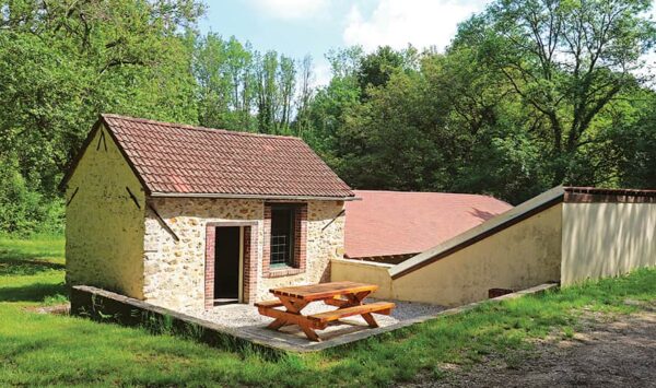 Entre Morvois et Brie champenoise, randonnée pédestre dans le Provinois, région de Provins Entre Morvois et Brie champenoise, randonnée pédestre dans le Provinois, région de Provins